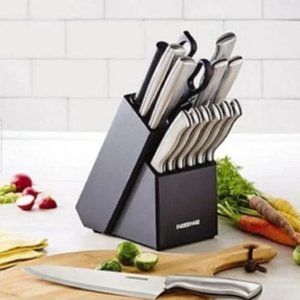 15-Pc. Stainless Steel Cutlery Set Knives